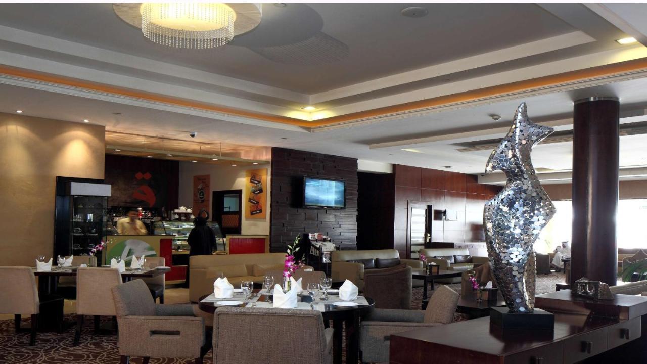 Holiday Inn Al Khobar - Corniche By Ihg Exteriör bild
