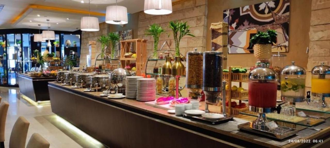 Holiday Inn Al Khobar - Corniche By Ihg Exteriör bild