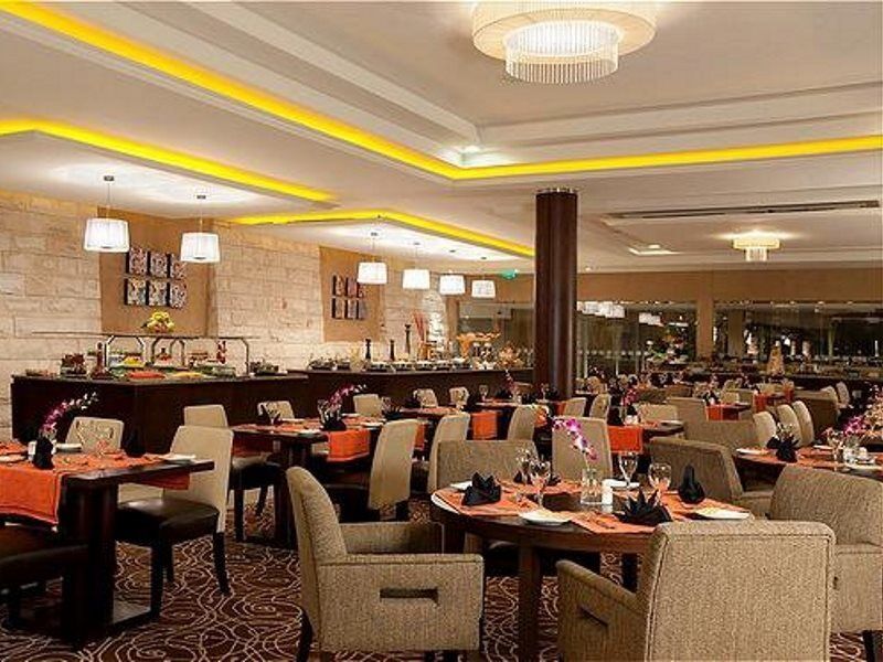 Holiday Inn Al Khobar - Corniche By Ihg Exteriör bild